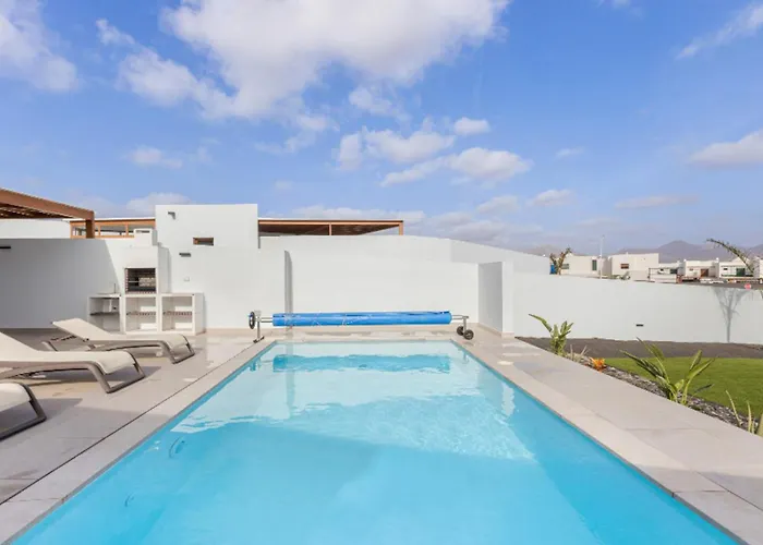 Altos Yaiza 9a By Escape פלאיה בלנקה