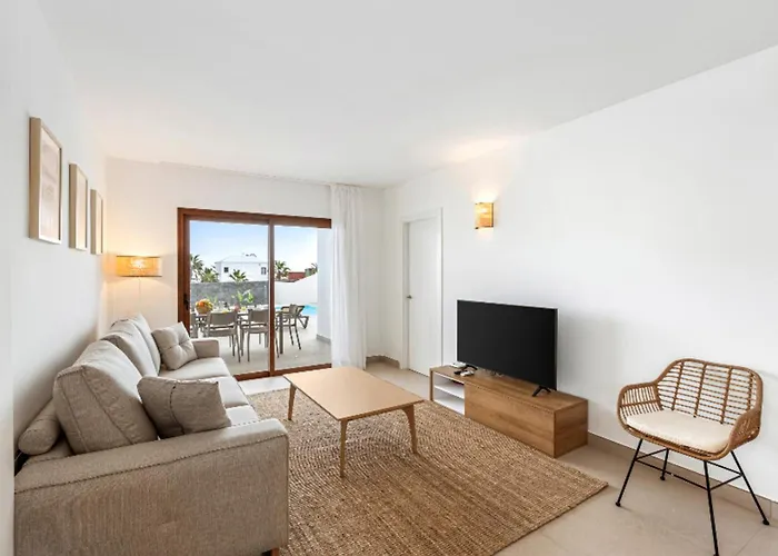 Altos Yaiza 9a By Escape * 普拉亚布兰卡